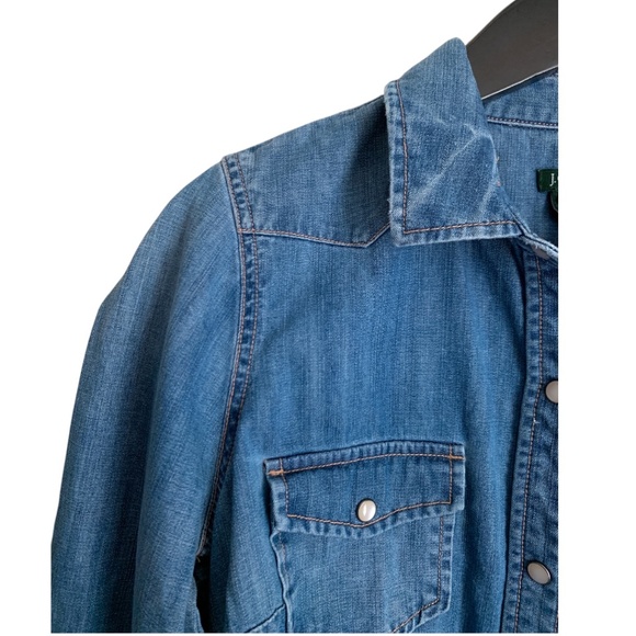 JCrew Women's Denim Shirt Sz Small Pearl Snap Button Long Sleeve J. Crew Jean - Picture 2 of 6